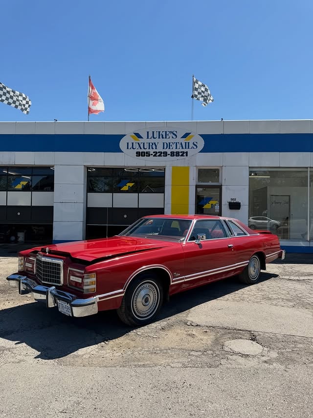 Shop & Classic Car